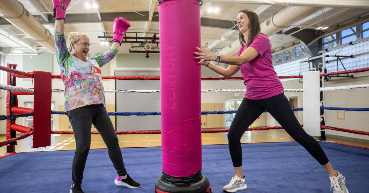 Summerville woman takes a swing at boxing match for breast cancer ...