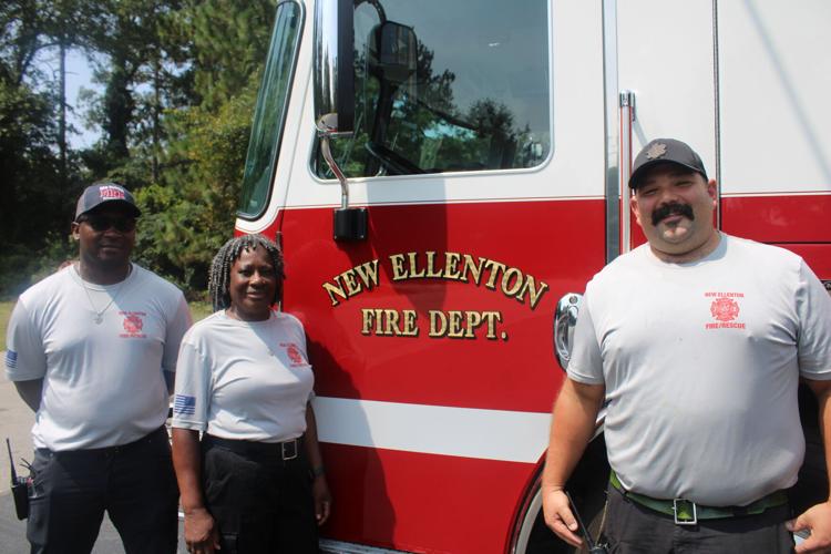 Woman credits New Ellenton firefighters with saving her life after she ...