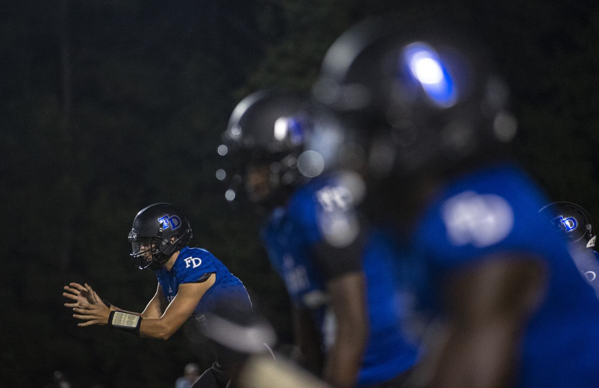 Fort Dorchester football GALLERY_11.jpg