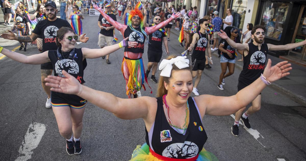 Die Charleston Pride-Feierlichkeiten bieten eine Kandidatin aus South ...