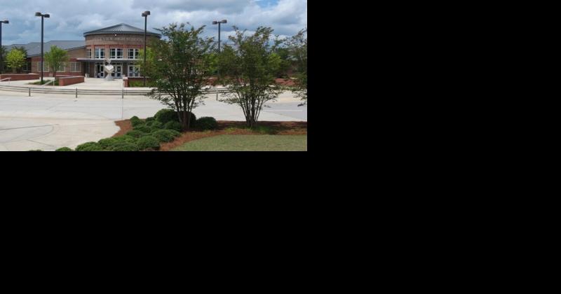 Columbia-area school district settles locker room sexual assault lawsuit, lawyer says - Vimarsana News