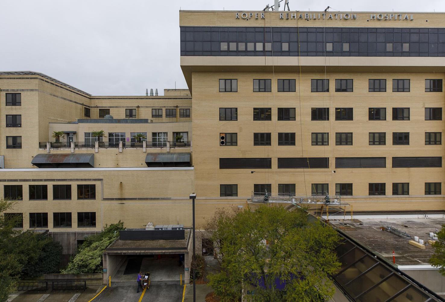 Roper Hospital in downtown Charleston fails initial accreditation visit