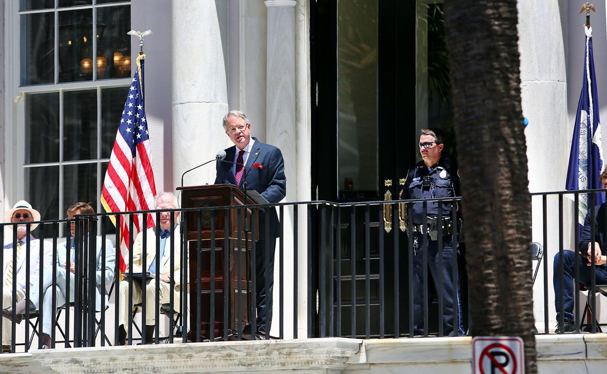 mayor tecklenburg spoleto opening.jpg