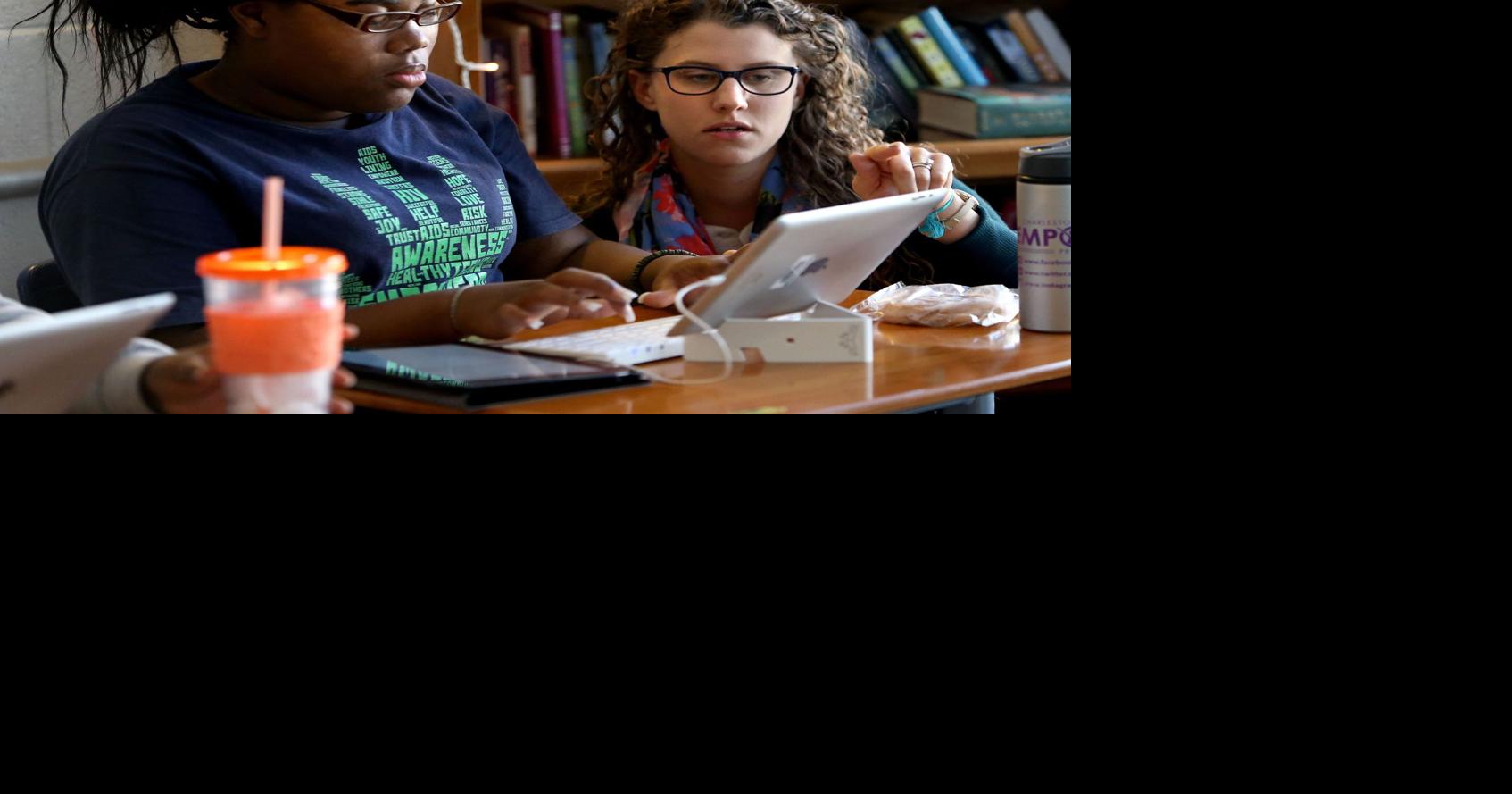 Charleston County School District aims to put iPads in every school