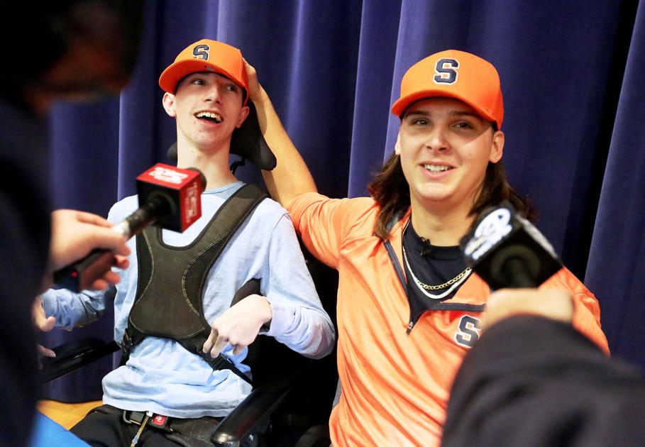 Hanahan S Cooper Dawson Chooses Syracuse With Friend At His Side Sports Postandcourier Com