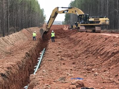 Get Wallpaper Dominion S 600 Mile Gas Pipeline Heading In Direction Of South For Free
