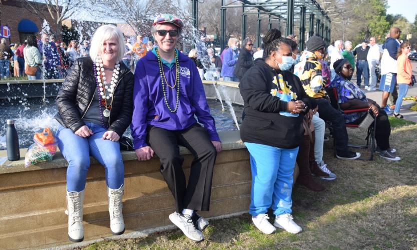 Mardi Gras celebration creates festive atmosphere in downtown Aiken