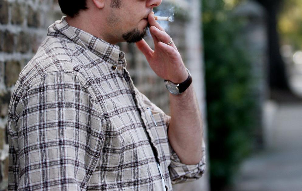 Charleston is on track to ban smoking in parks, latest in efforts to outlaw tobacco in public places