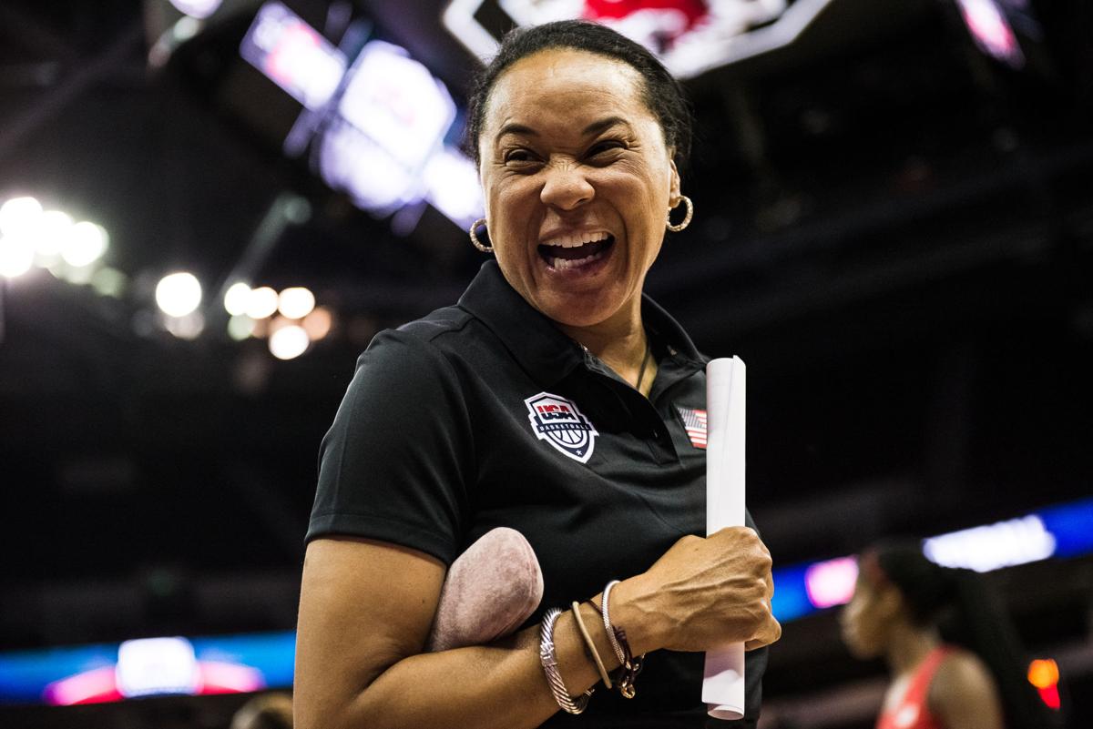Big Bonuses For Dawn Staley After Gamecocks Memorable Season