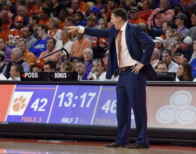 Clemson Seeks First Win In First Round Of Ncaa Tournament Since