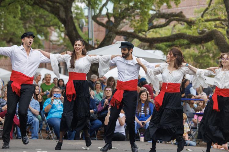 LEDE dancers greek .jpg