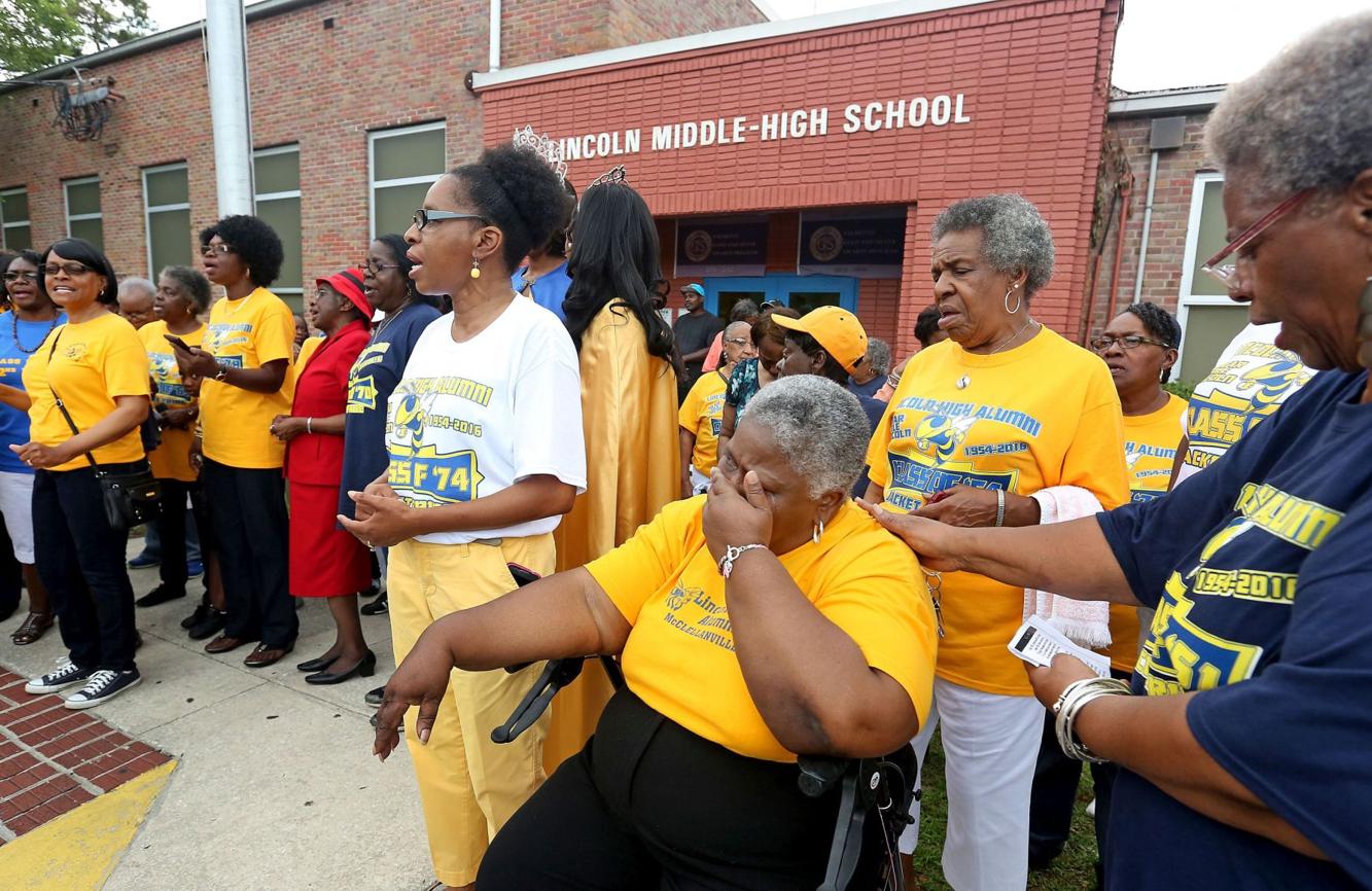 Years after McClellanville's Lincoln high school closed, SC parents