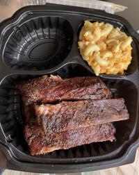 Bite of the Week: St. Louis Spare Ribs at Columbia’s Railroad BBQ