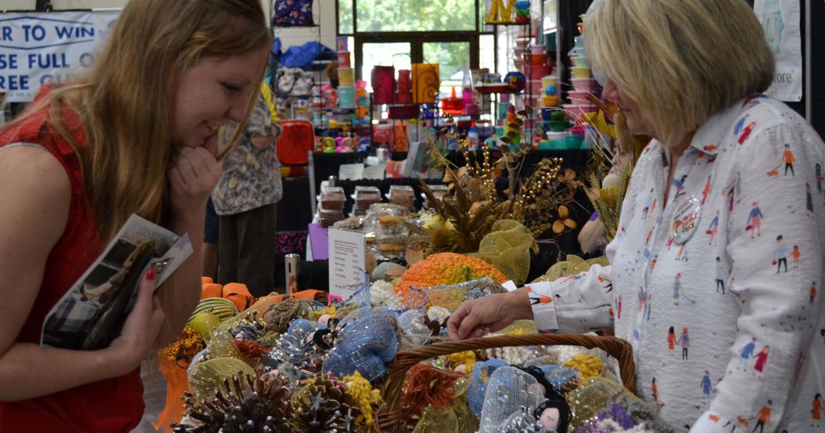 Fall Home & Garden Show draws crowd on opening day, continues Saturday