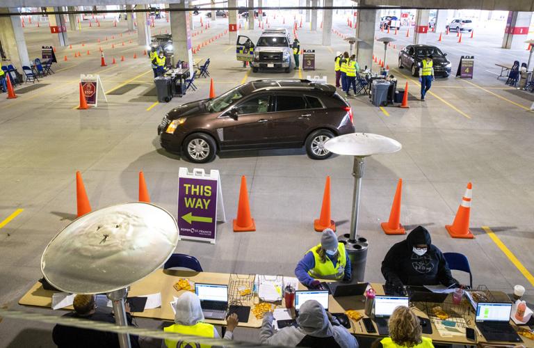 Photos Roper St. Francis COVID19 vaccine drivethru site Photos