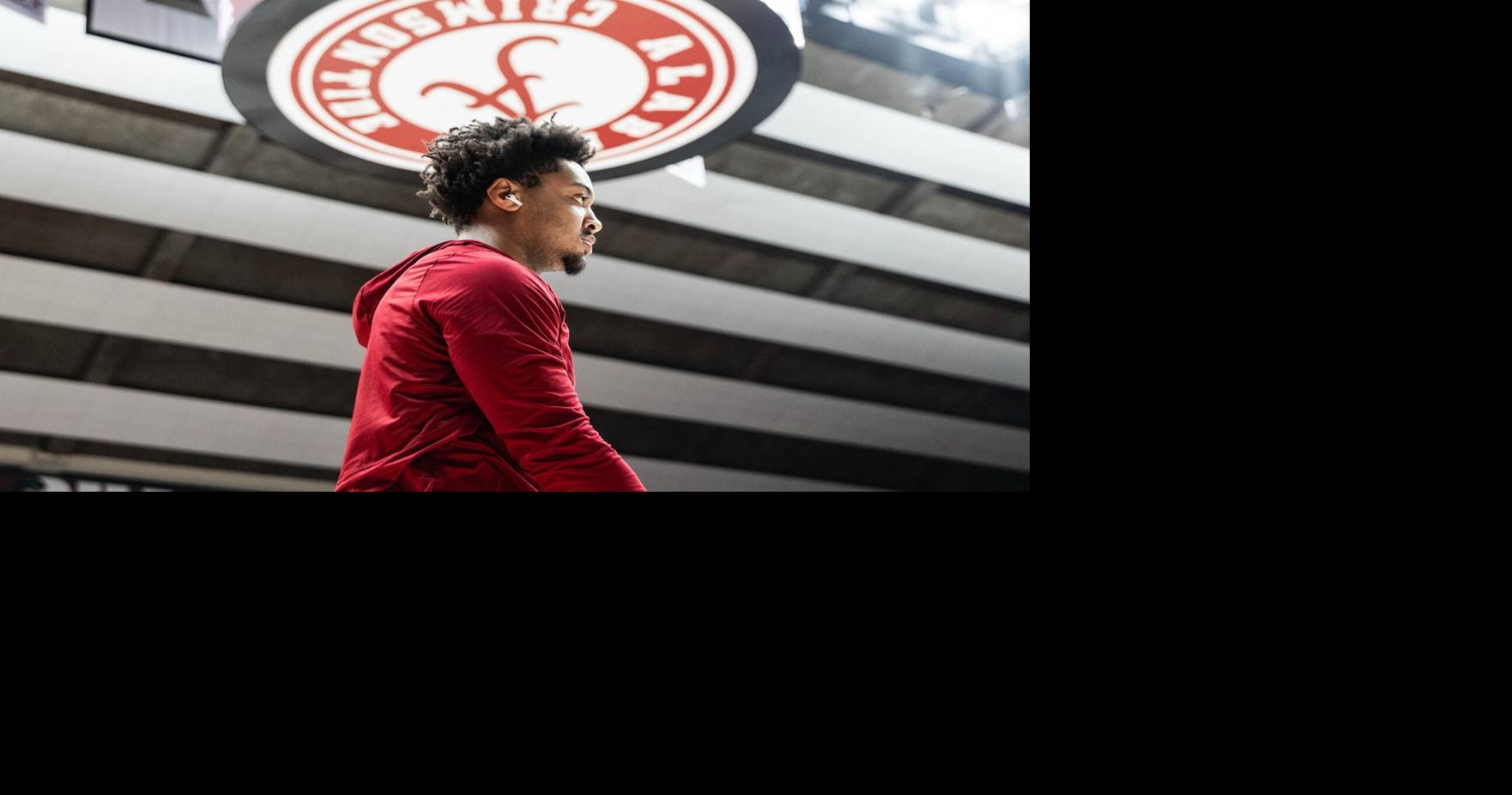 Skidding South Carolina men suffer sixth straight loss