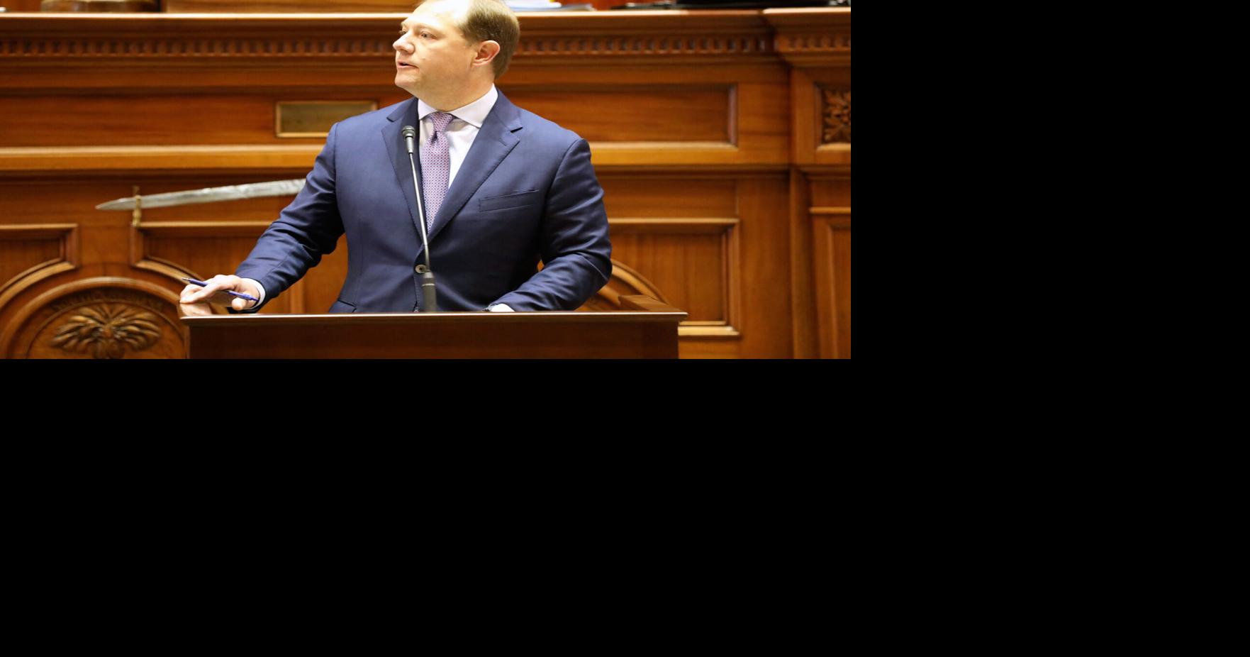 SC lawmaker sues fellow legislators over pay raise, calls move ...