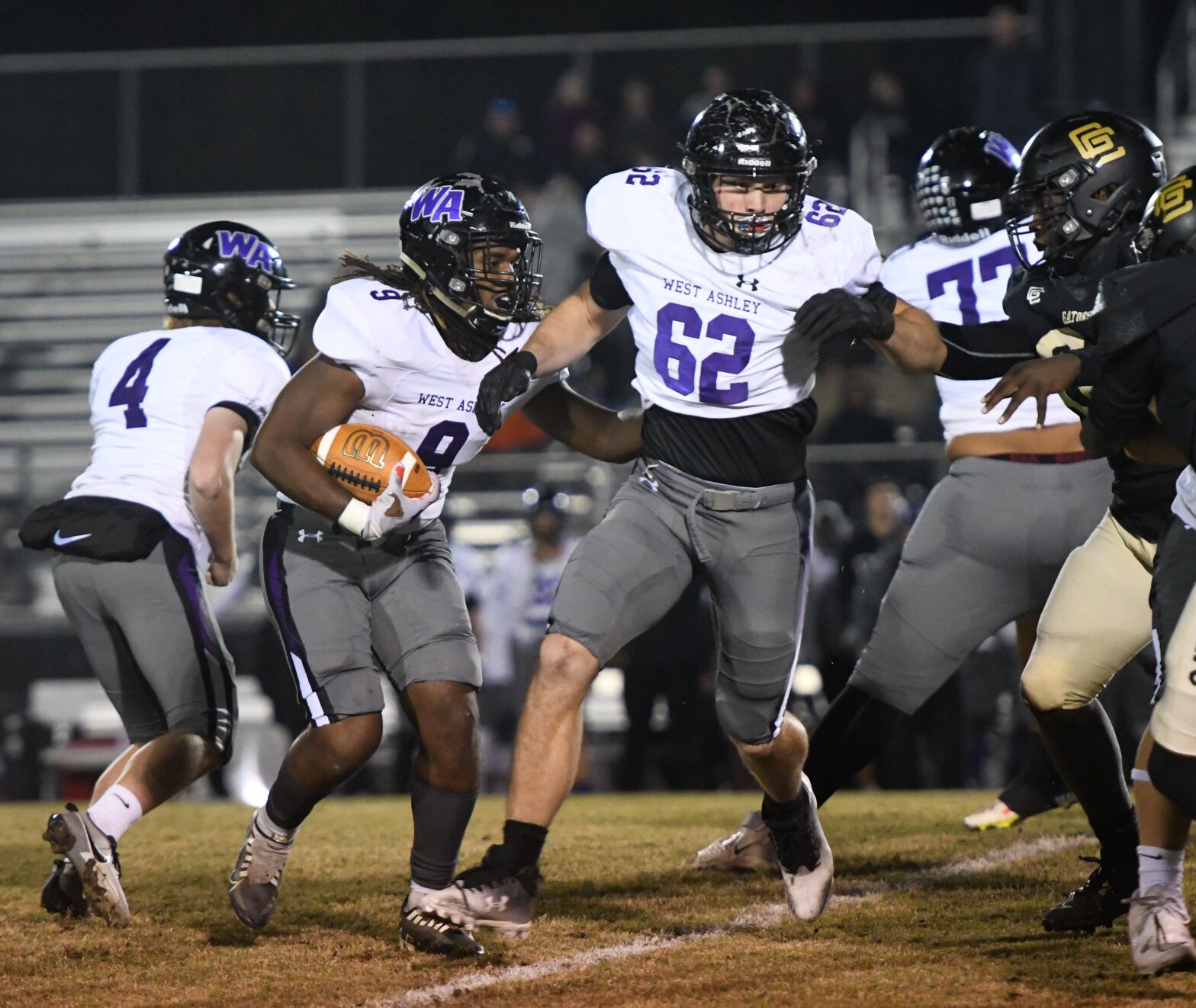West Ashley Overcomes 14-Point Deficit and Defeats Goose Creek with Strong Rushing Attack