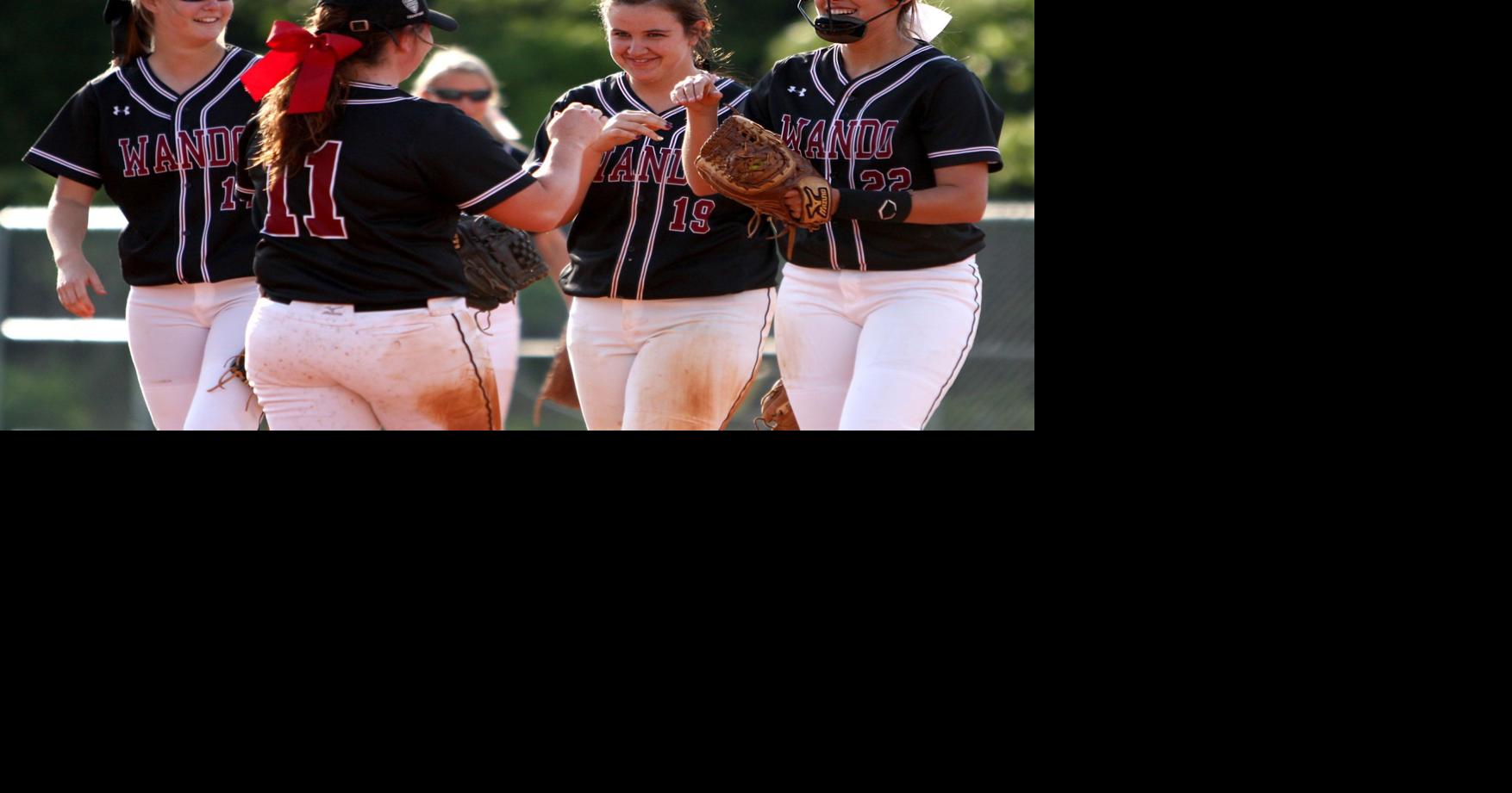 Wando softball swings into Lower State Sports