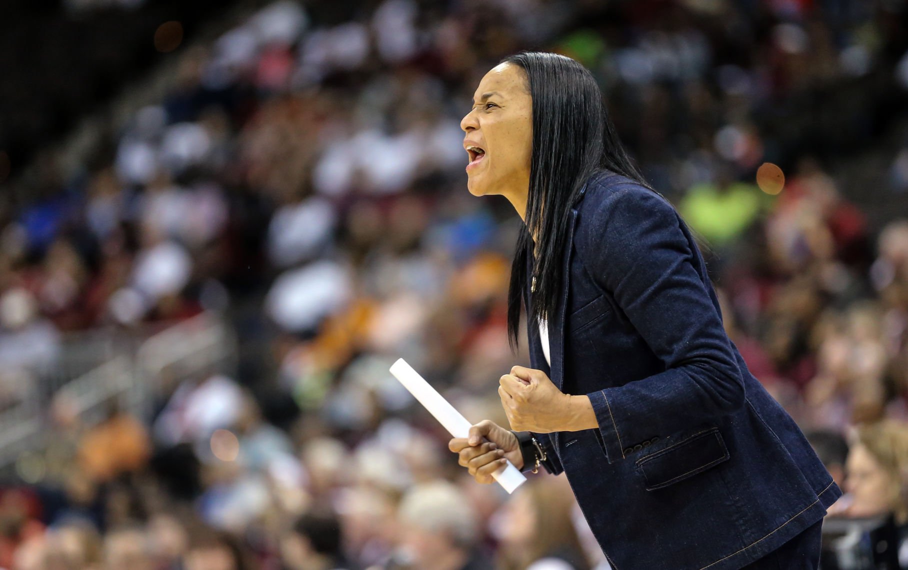 Newsmaker Of The Year: South Carolina Coach Dawn Staley | Photo ...