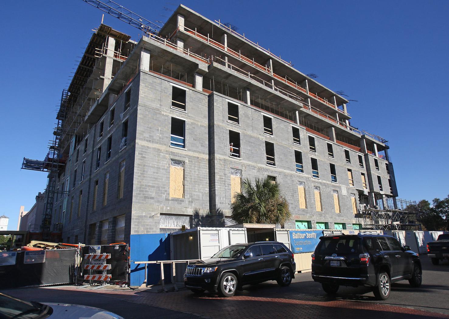 Hotel in Charleston to open next fall, names management firm