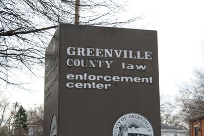 Greenville police officer attacked, suspect shot and killed