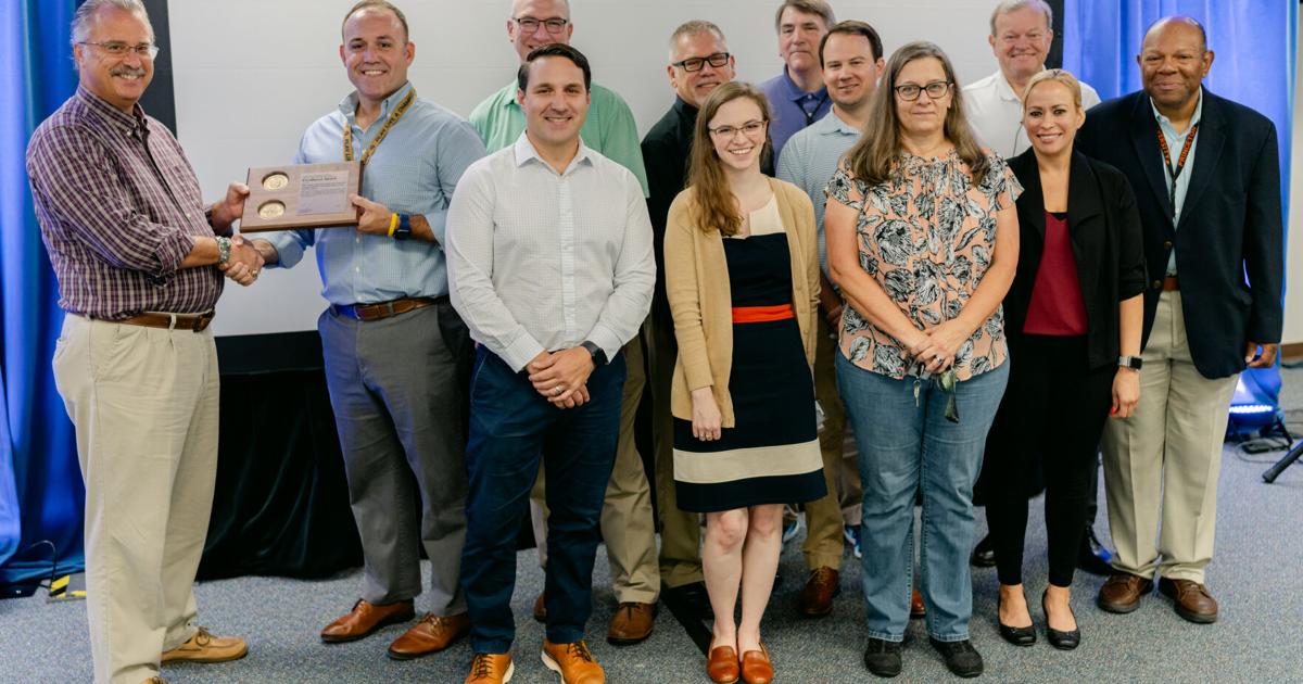 SRS team receives infrastructure award SRS team receives infrastructure award