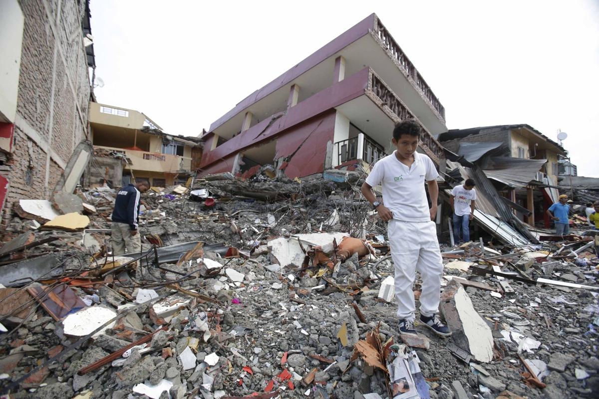 Ecuador earthquake: hundreds dead, thousands injured