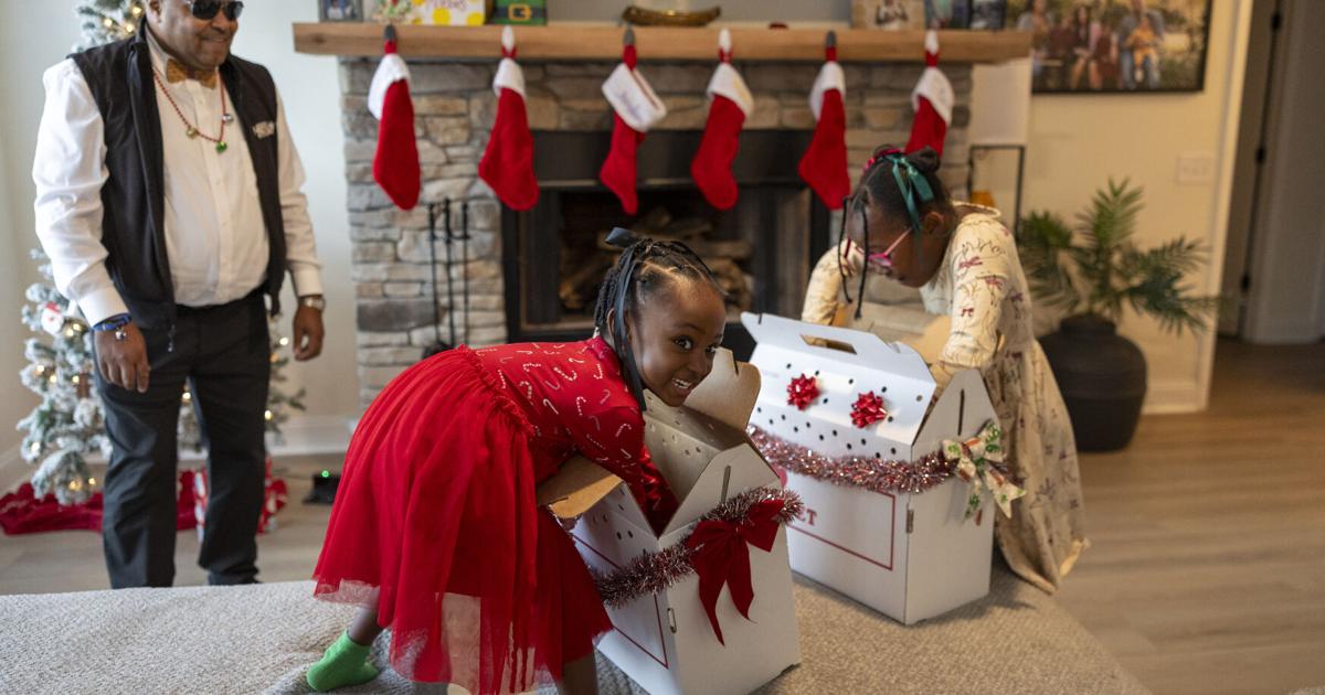 Photos: Christmas adoption event brings pets to Lowcountry homes