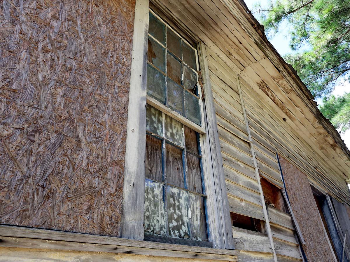 Small SC town working to turn remnant of the South's ugly past into