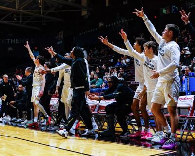 Winthrop men’s basketball extends win streak to nine