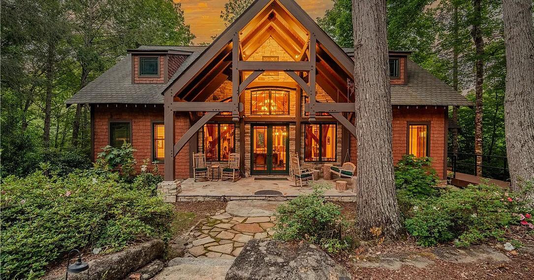 Upstate riverfront lodge with a mountain view lists for $1.8M