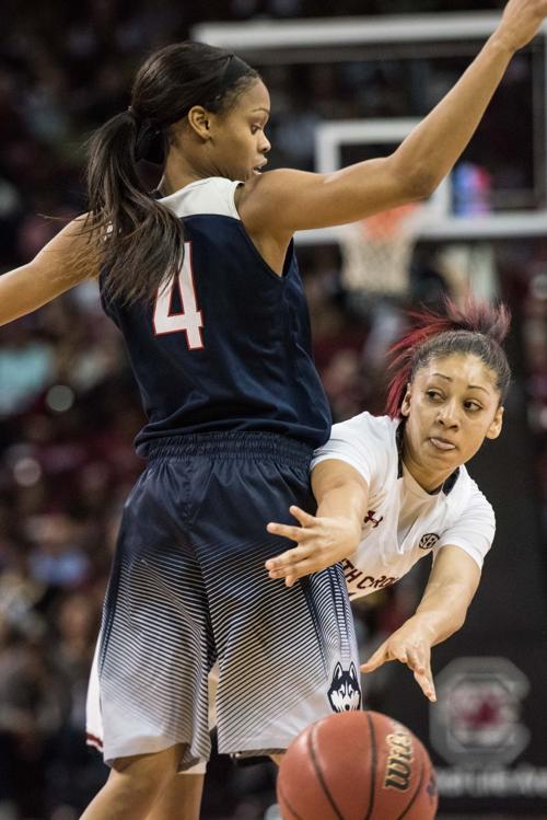 Usc Fans Basketball Ambassadors Gene Sapakoff Postandcourier Com
