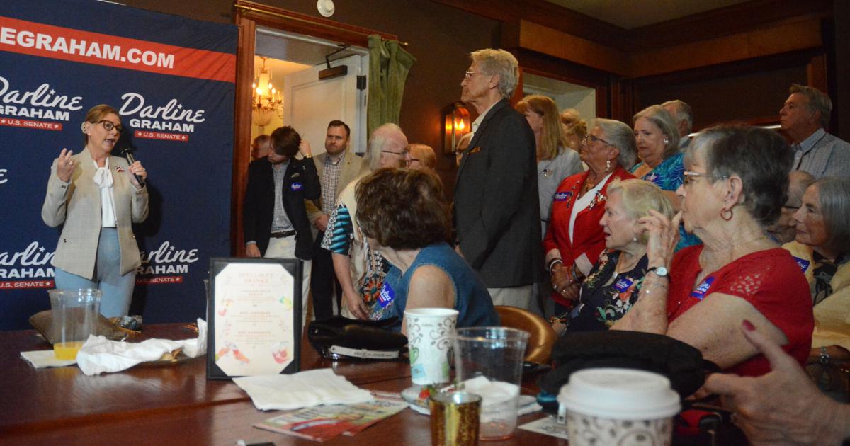 Sen. Darline Graham visits Green Boundary Club in Aiken on final full day of campaign