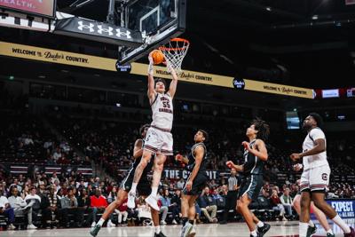 Examining what worked best for Gamecock men in rout of Stetson, plus a lineup switch
