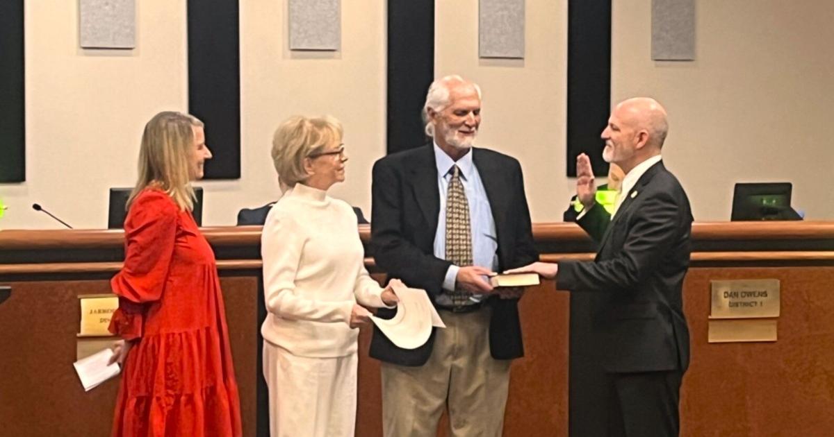 Lucas Mellinger County officials sworn in