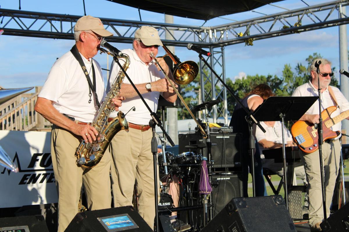 The Best Show In Town Customs Four And Friends Let The Good Times Role In Moncks Corner Community News Postandcourier Com