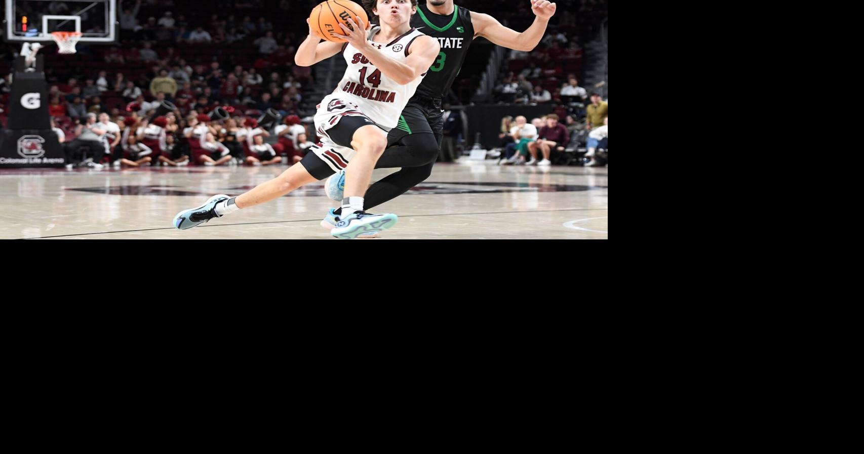 Gamecock crowd favorite rejoins basketball team after a semester abroad in Chile