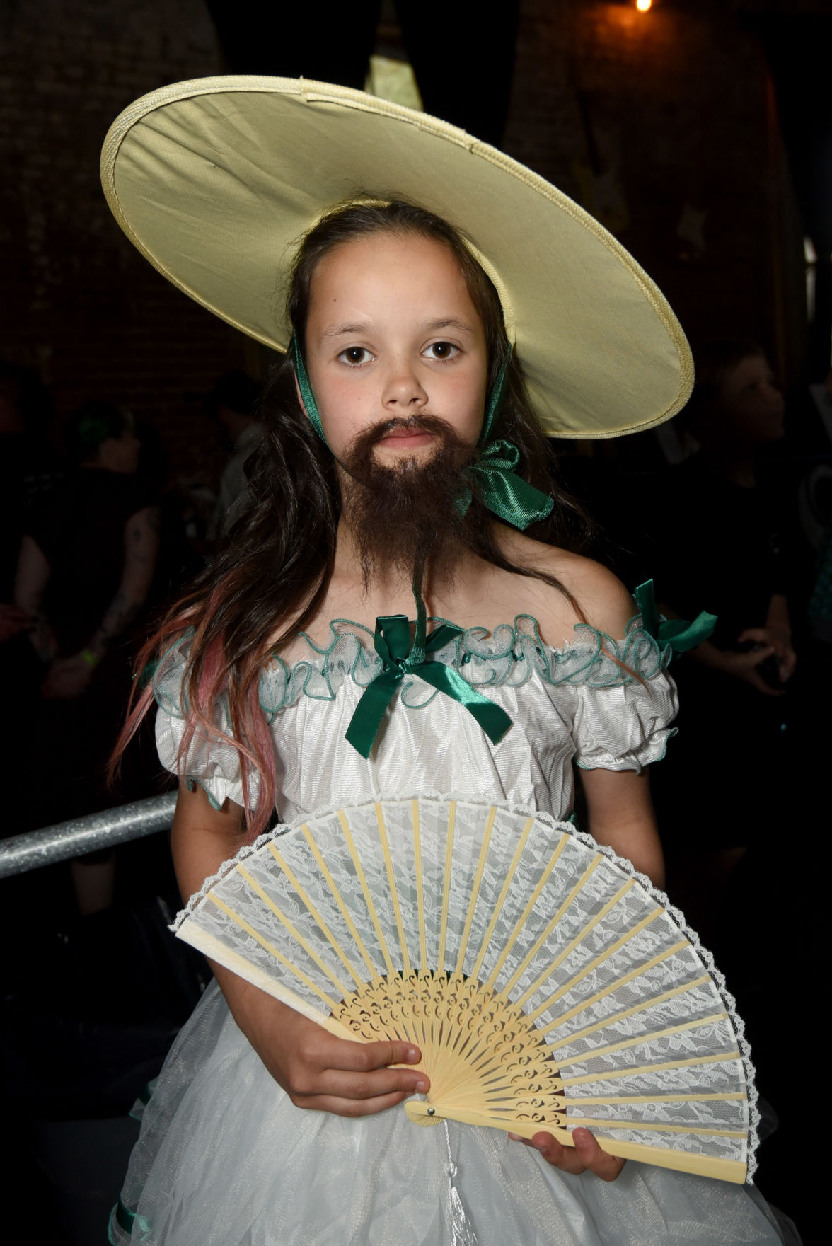 pc-052718-fe-beardsscene-00016