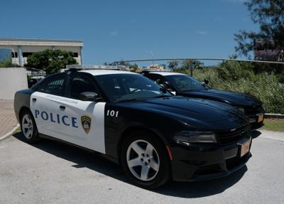 Man, woman arrested after officers find suspected methamphetamine ...