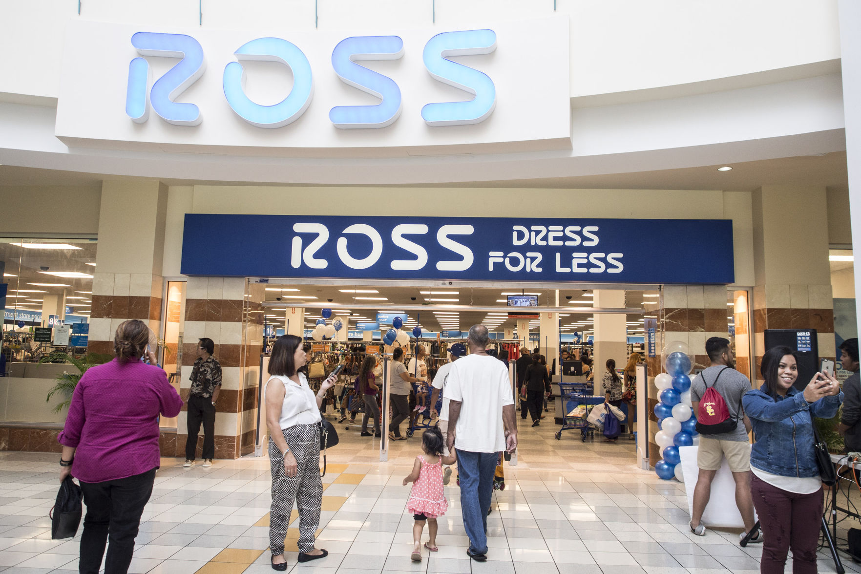 Ross shop outlet mall