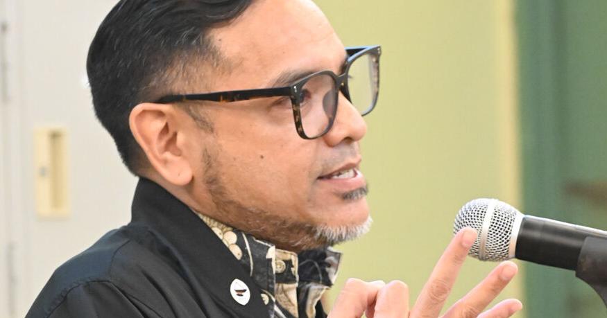 Decolonization leader calls defense forum 'consultation,' not partnership