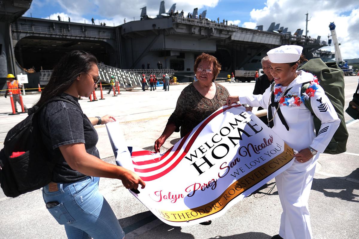 Thousands of aircraft carrier sailors visiting