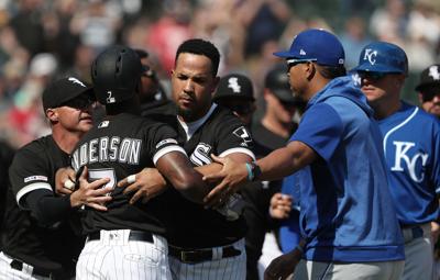 Giolito, White Sox post 2nd win of day, beat Royals 4-3