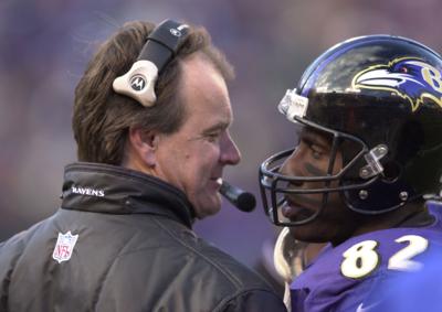 Baltimore Ravens leader Ray Lewis directs the Ravens defense