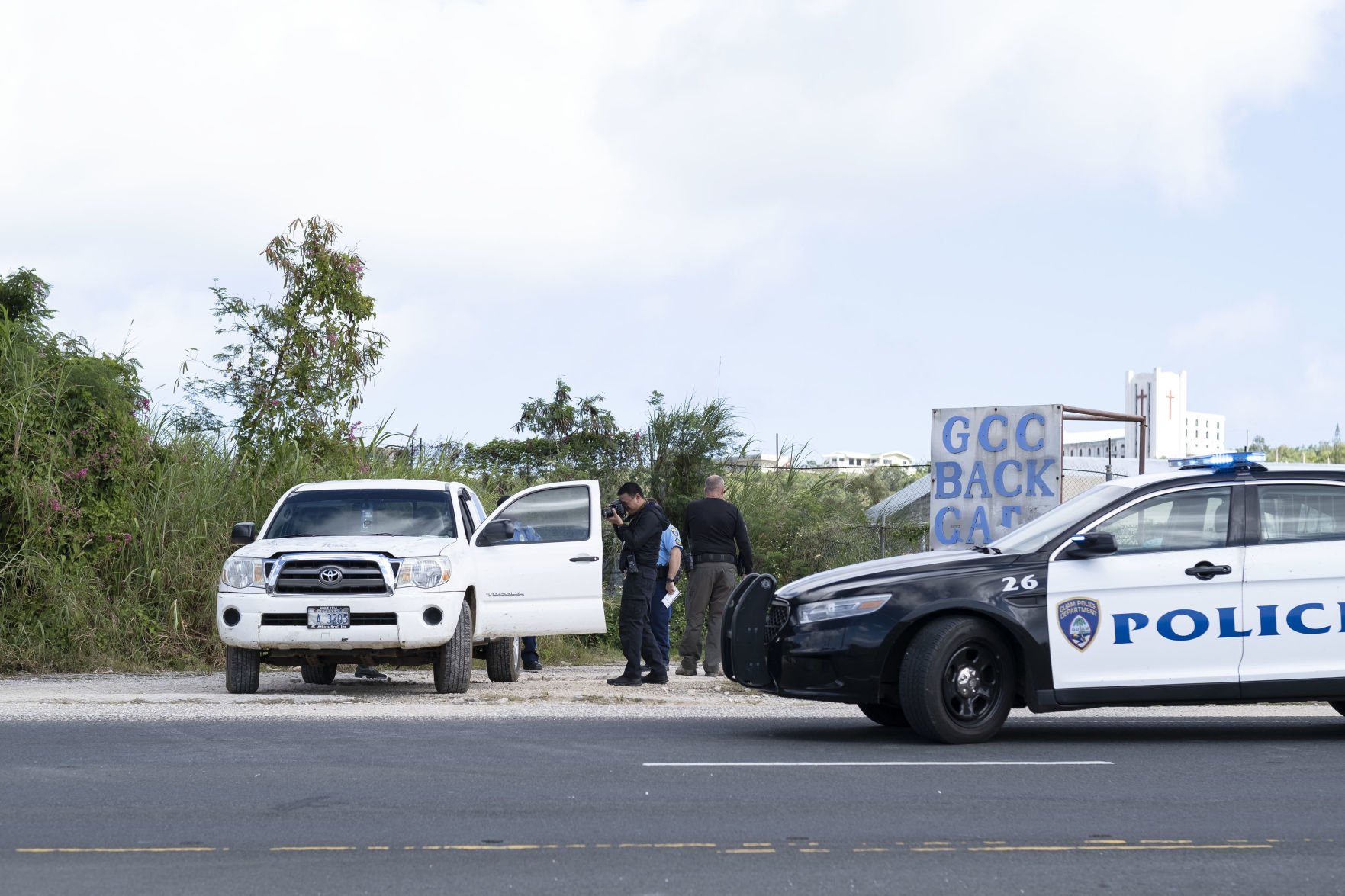 Police Investigate Official Vehicle Crash | Guam News | Postguam.com