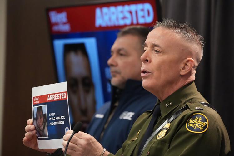 Fact check: Video, witnesses contradict some of federal officials ...