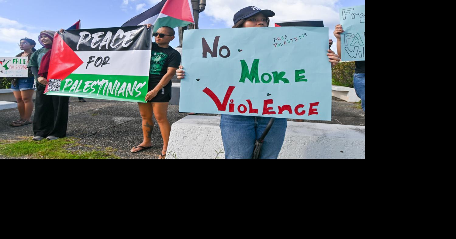 Delegate addresses demonstration at district office Local News