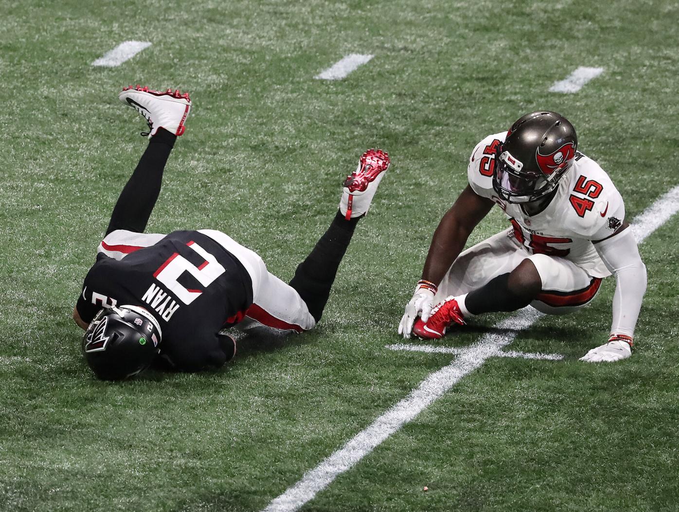 Rob Gronkowski Tampa Bay Buccaneers Unsigned Super Bowl LV Touchdown Spike  Celebration Photograph