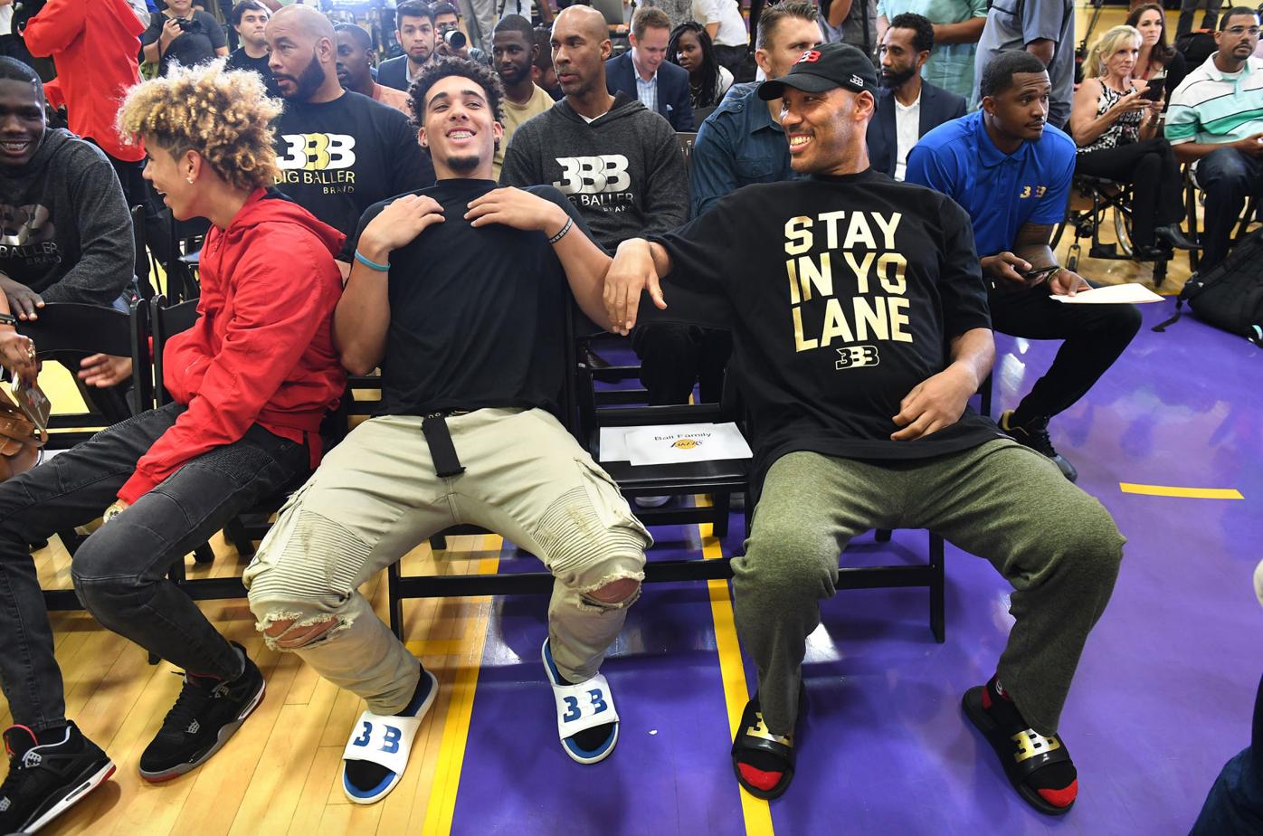 LaVar Ball finally got to pose with the Lakers' championship